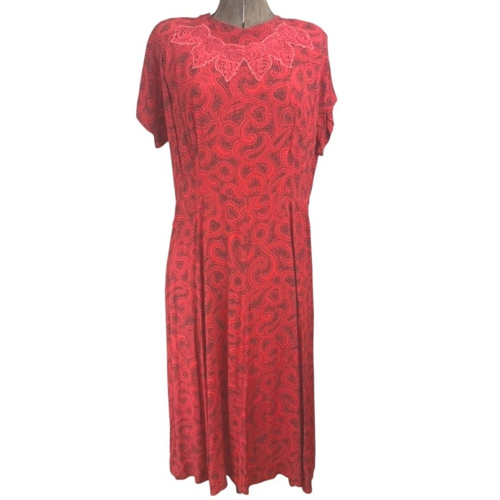 Vintage Womens M/L 40s Day Dress Red Black Paisley Cottage Rockabilly Festival